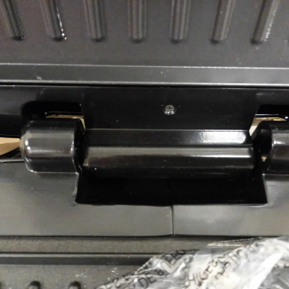 GEORGE FOREMAN FAT REDUCING GRILL