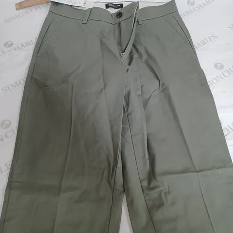 JACK & JONES RELAXED FIT CHINOS - W31 L32