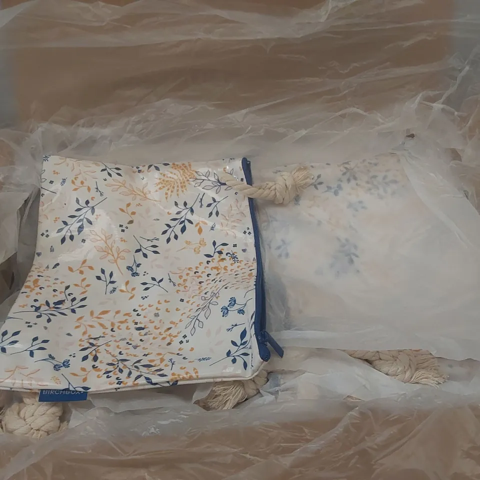 BOX CONTAINING APPROXIMATELY 200x BIRCHBOX MAKEUP BAGS