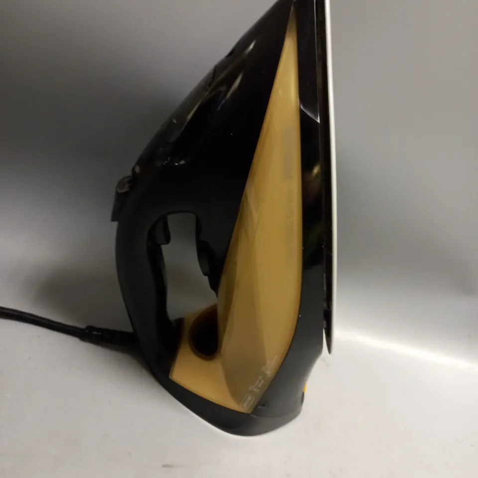 UNBOXED PHILIPS STEAM GLIDE ELITE STEAM IRON AZUR 7000 SERIES
