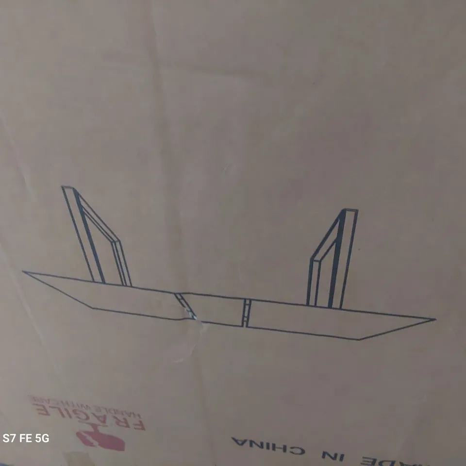 BOXED LANUKE EXTENDING DINING TABLE