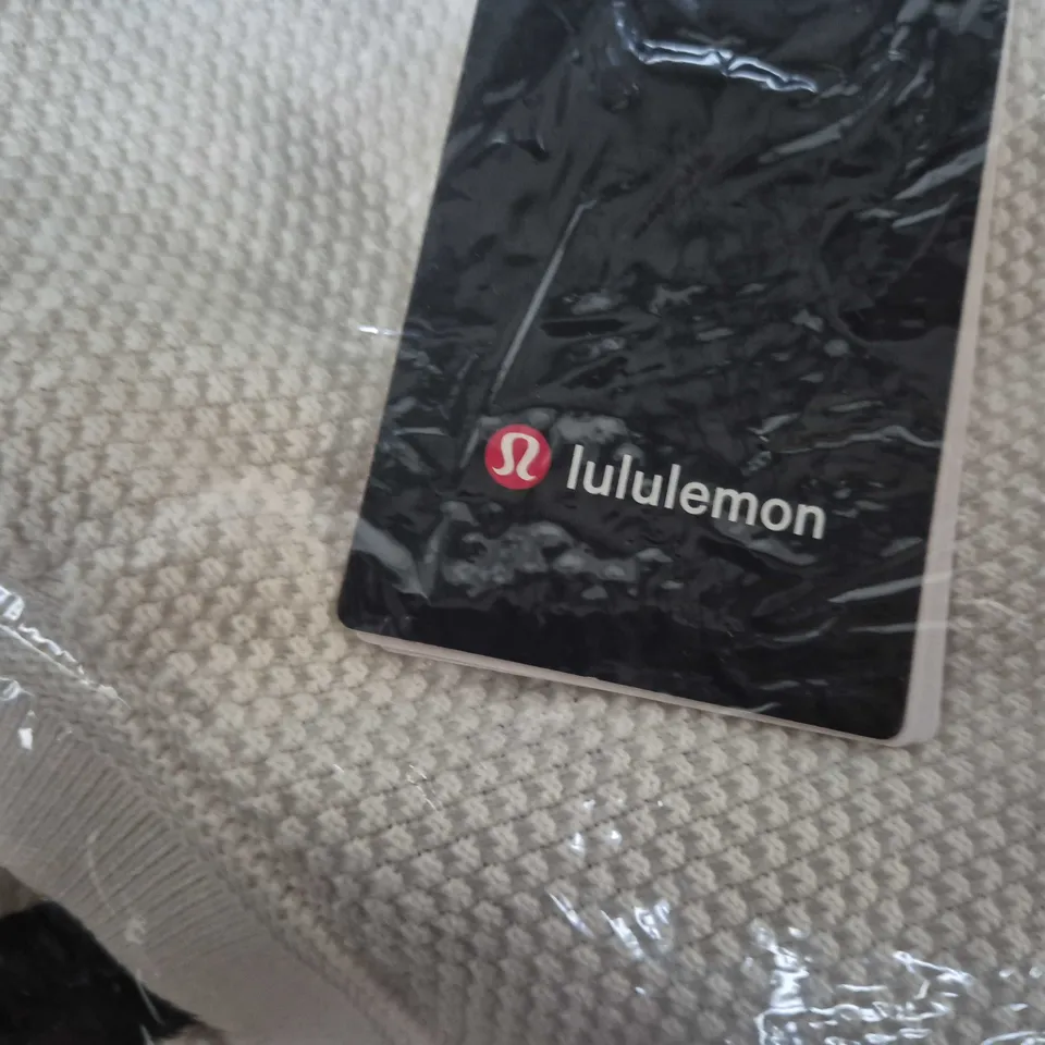 BAGGED LULULEMON MEN'S TEXTURED-KNIT CREWNECK SWEATER – SIZE UK LARGE (L) 