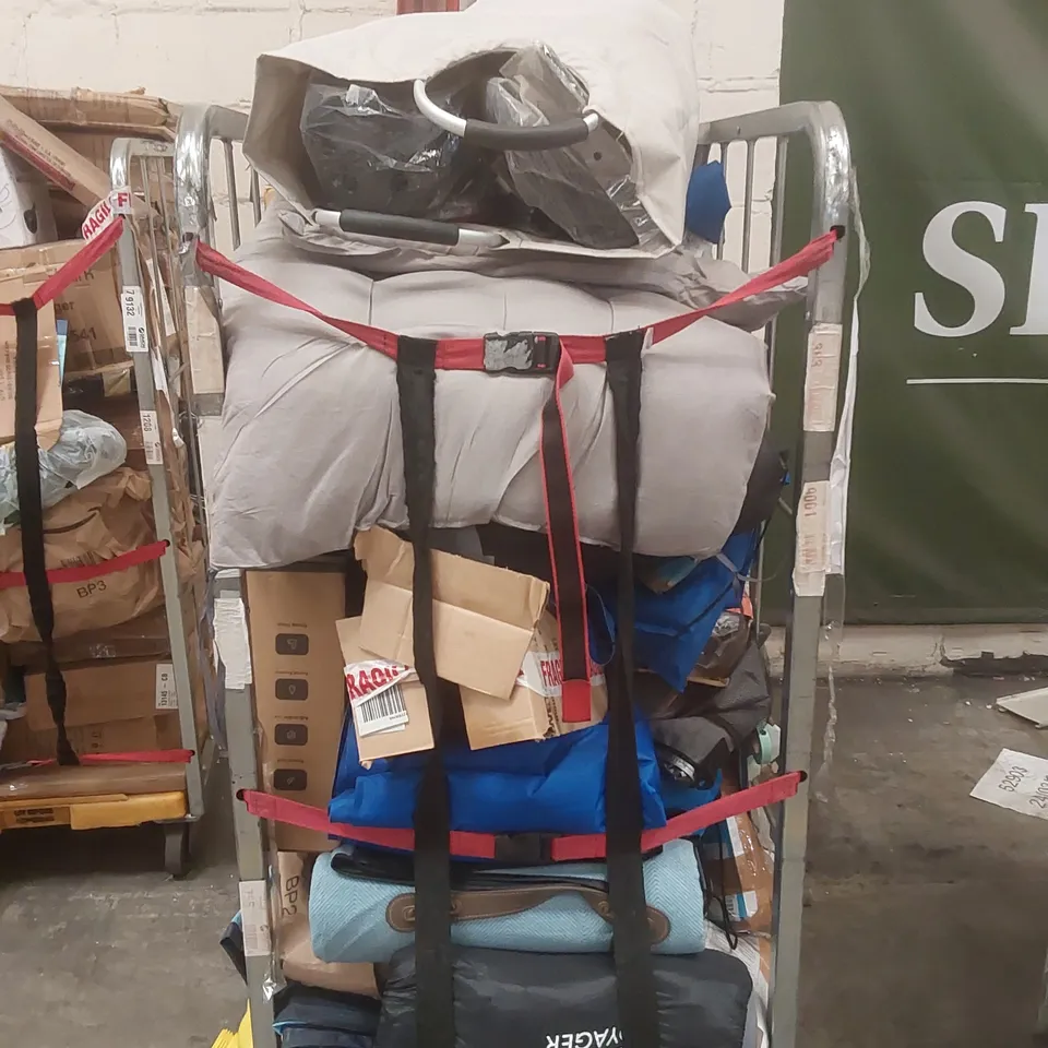 CAGE CONTAINING A LARGE QUANTITY OF ASSORTED ITEMS INCLUDING: SLEEPING BAG, PET PADDLING POOL, YOGA MAT ECT // CAGE NOT INCLUDED