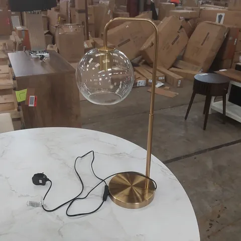 DESIGNER TABLE LAMP