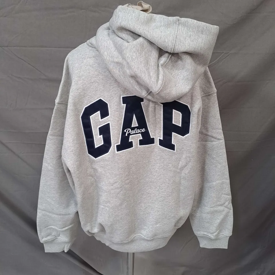 GAP PALACE EMBROIDERED HOODIE IN GREY SIZE M