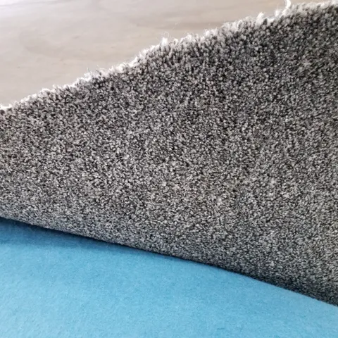 ROLL OF QUALITY SUPERTWIST UT CARPET APPROXIMATELY 5.25×4M