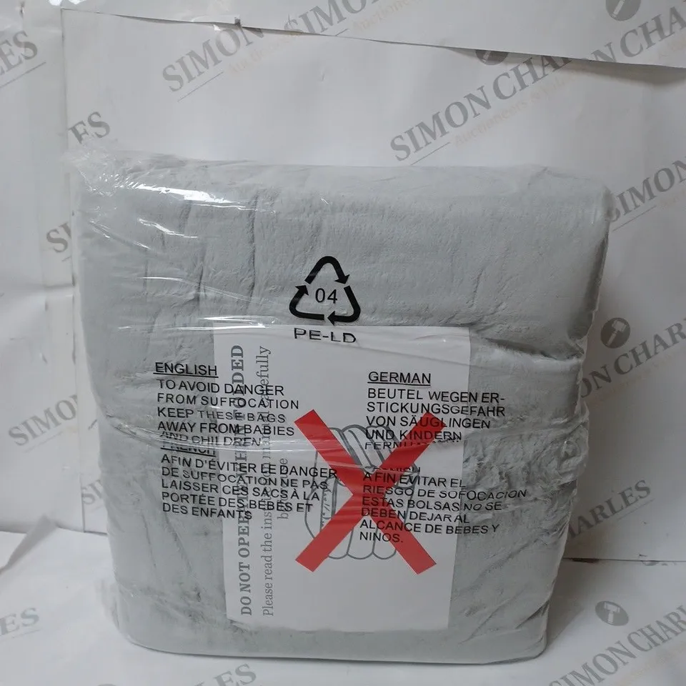 BOXED COZEE HOME HEATED BLANKET - GREY