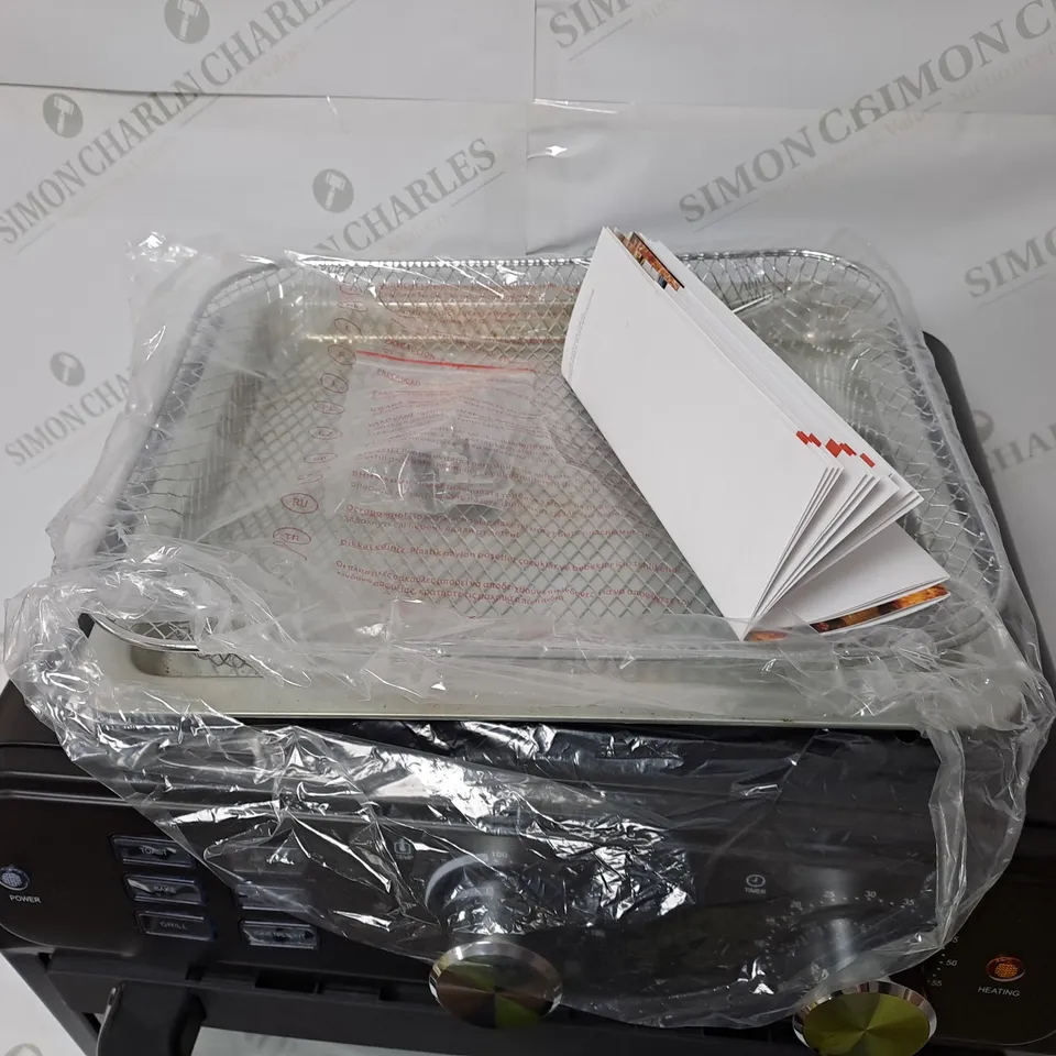 BOXED COOK'S ESSENTIAL 21-LITRE AIRFRYER OVEN IN BLACK