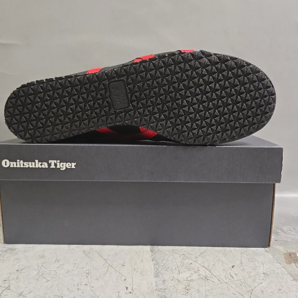 BOXED PAIR OF ONITSUKA TIGER SHOES IN BLACK/RED SIZE UK 9