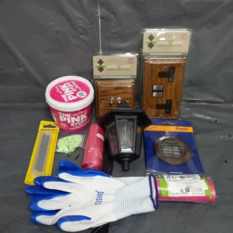 BOX OF ASSORTED HOUSEHOLD ITEMS TO INCLUDE LIGHT SWITCHES, THE PINK STUFF AND POO BAGS