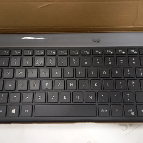 LOGITECH MK470 SLIM WIRELESS KEYBOARD & MOUSE