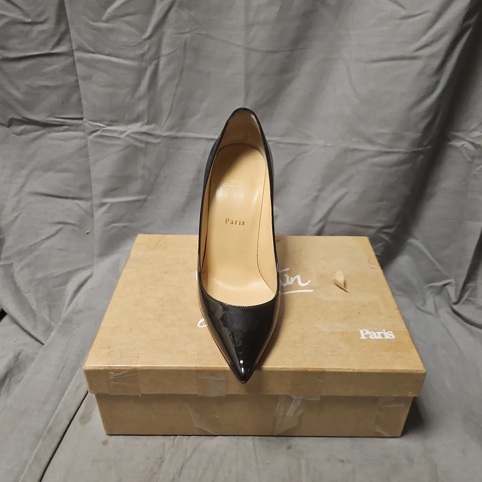 CHRISTIAN LOUBOUTIN KATE 100 BLACK PATENT PUMPS, UK 6 (EU 39) – BOXED