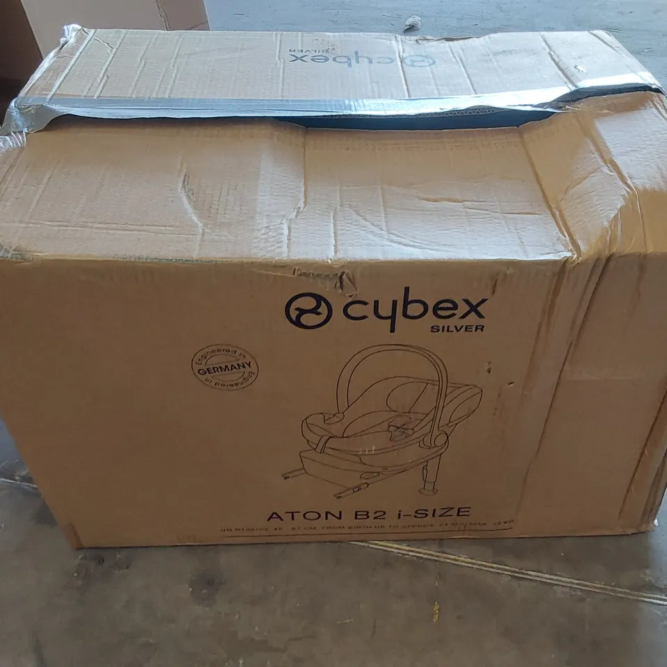 BOXED CYBEX SILVER ATON B2 I-SIZE CAR SEAT AND BASE 