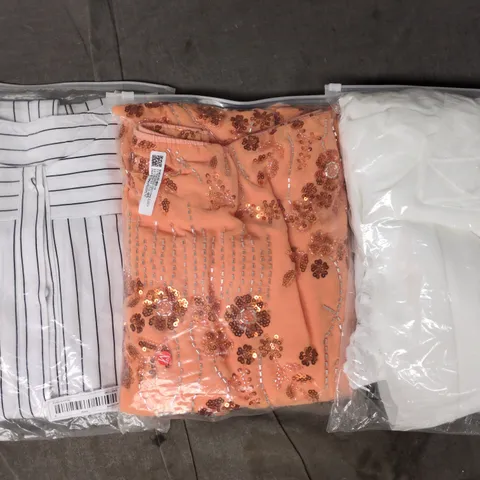 APPROXIMATELY 20 ASSORTED CLOTHING AND FASHION PRODUCTS IN VARIOUS STYLES AND SIZES - COLLECTION ONLY