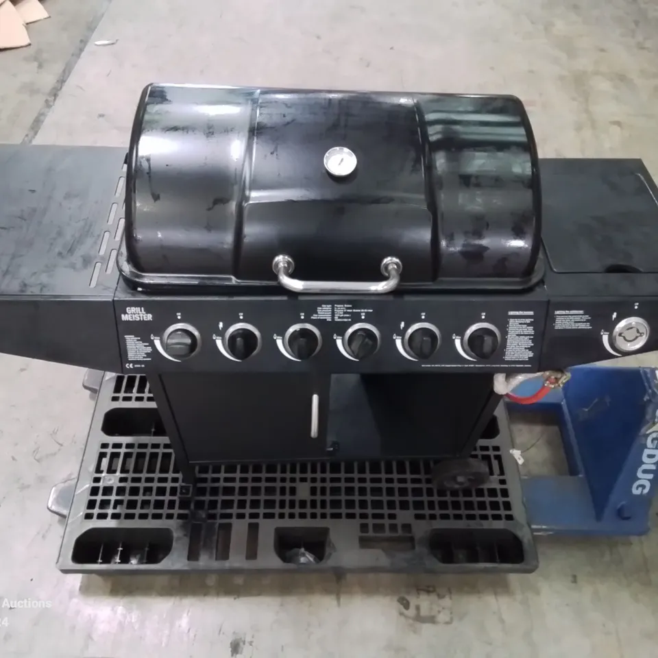 PALLET CONTAINING GRILLMEISTER GASGRILL 6 PLUS 1 PROPANE, BUTANE GAS BARBECUE 