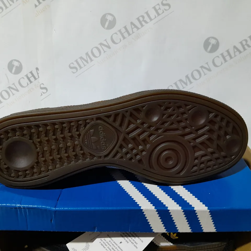 ADIDAS HANDBALL SPEZIAL BLACK TRAINERS - UK 5 