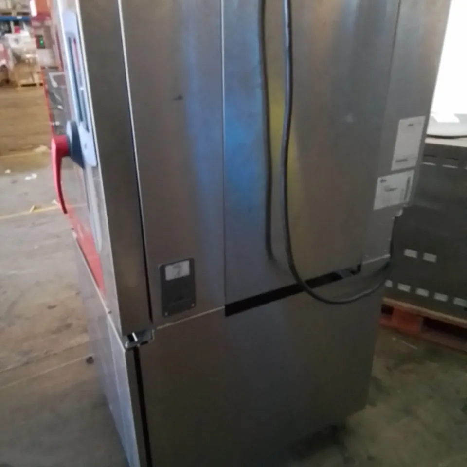 VENIX COMMERCIAL TOUCH SCEEN DISPLAY CATERING OVEN, MODEL: SM07TCK.2