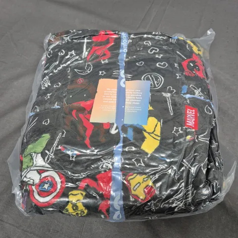 SEALED OODIE OVERSIZED HOODED BLANKET - MARVEL