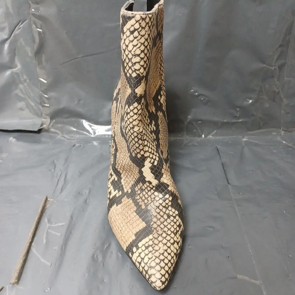 PAIR OF STEVE MADDEN SNAKE PRINT ANKLE BOOTS SIZE 36