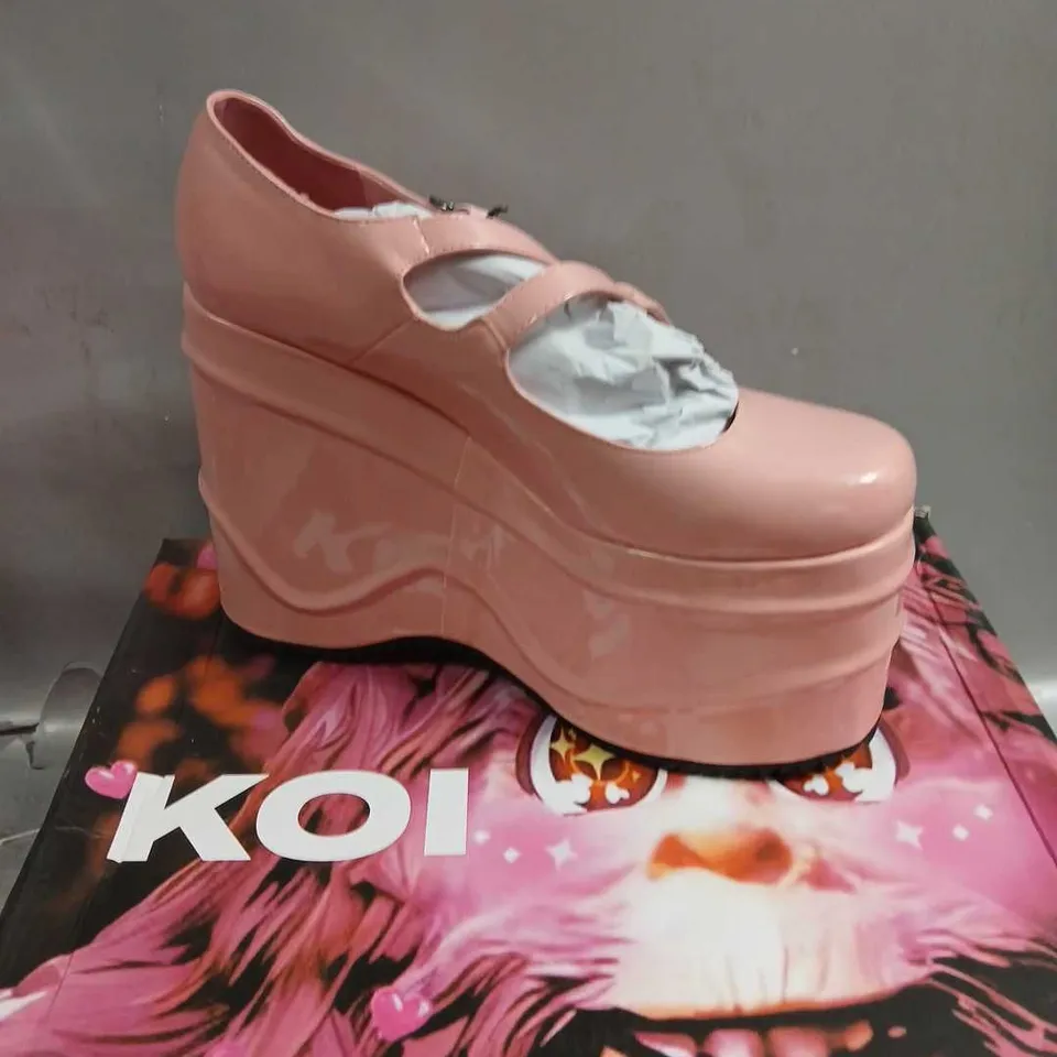 BOXED KOI GOOD FAIRY PRINCESS MEGA PLATFORM MARY JANES PINK SIZE 6