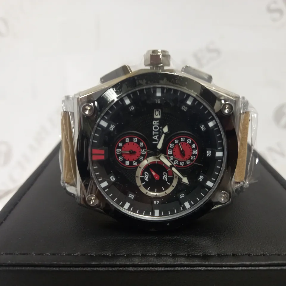 LATOR CALIBRE BLACK & RED TRIPLE DIAL SUEDE LEATHER STRAP WATCH RRP £635
