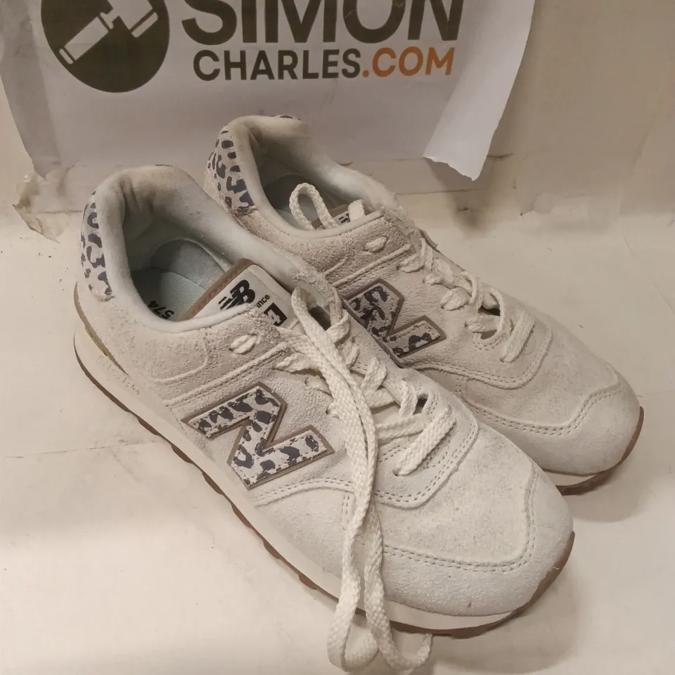NEW BALANCE WHITE TRAINERS WITH LEOPARD-PRINT N LOGO SIZE UK6.5