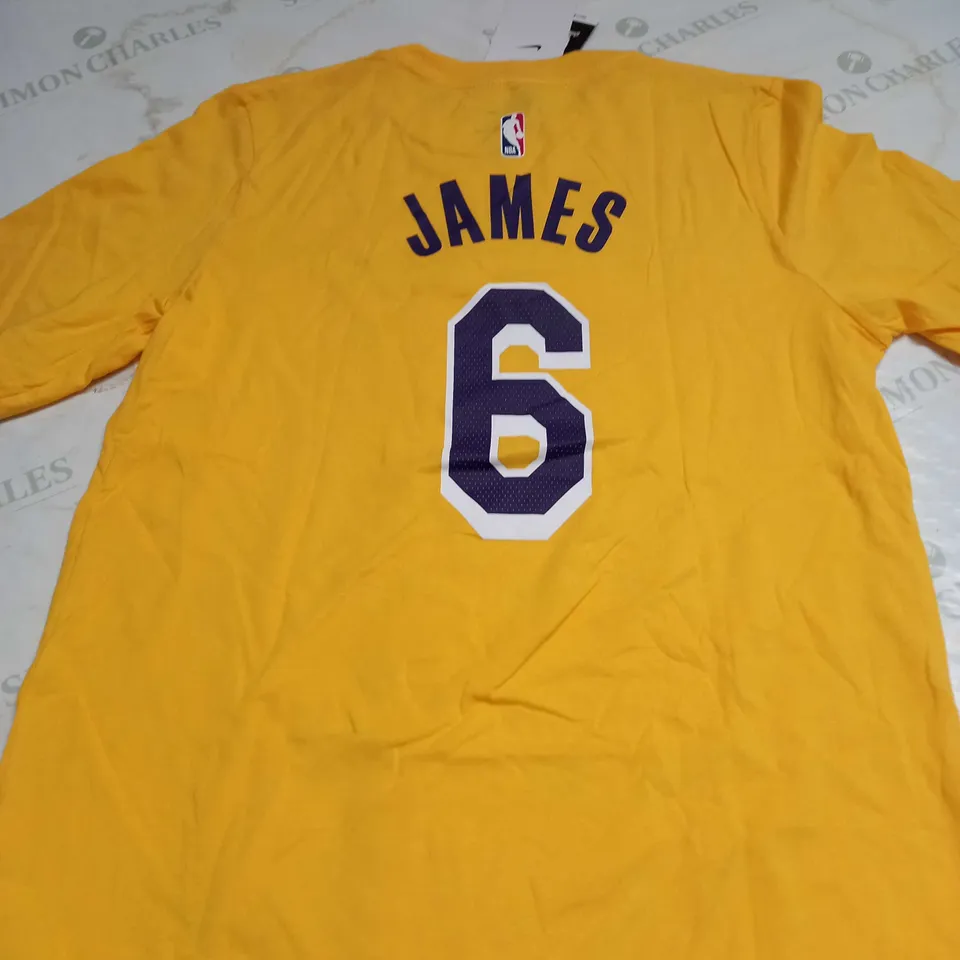 LA LAKERS NIKE T-SHIRT WITH JAMES 6 SIZE XL