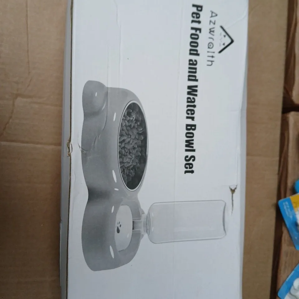 PET FOOD AND WATER BOWL SET – BOXED