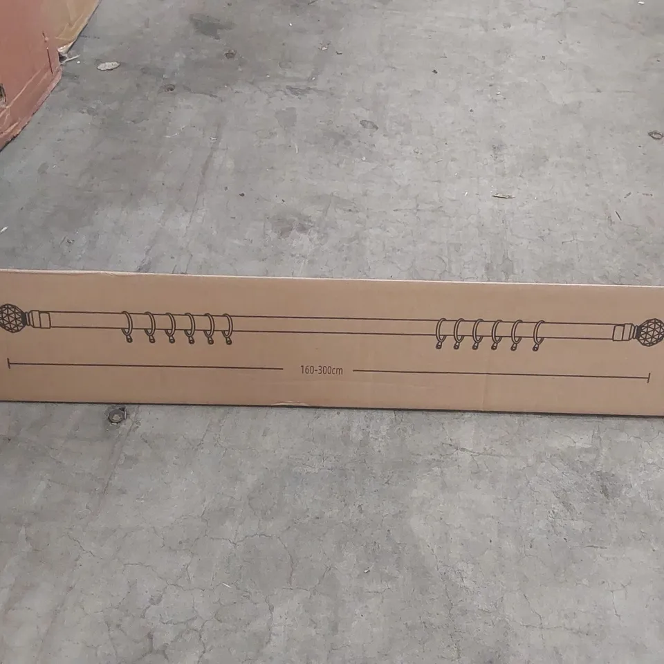 BOXED CURTAIN POLES AND FINALS 