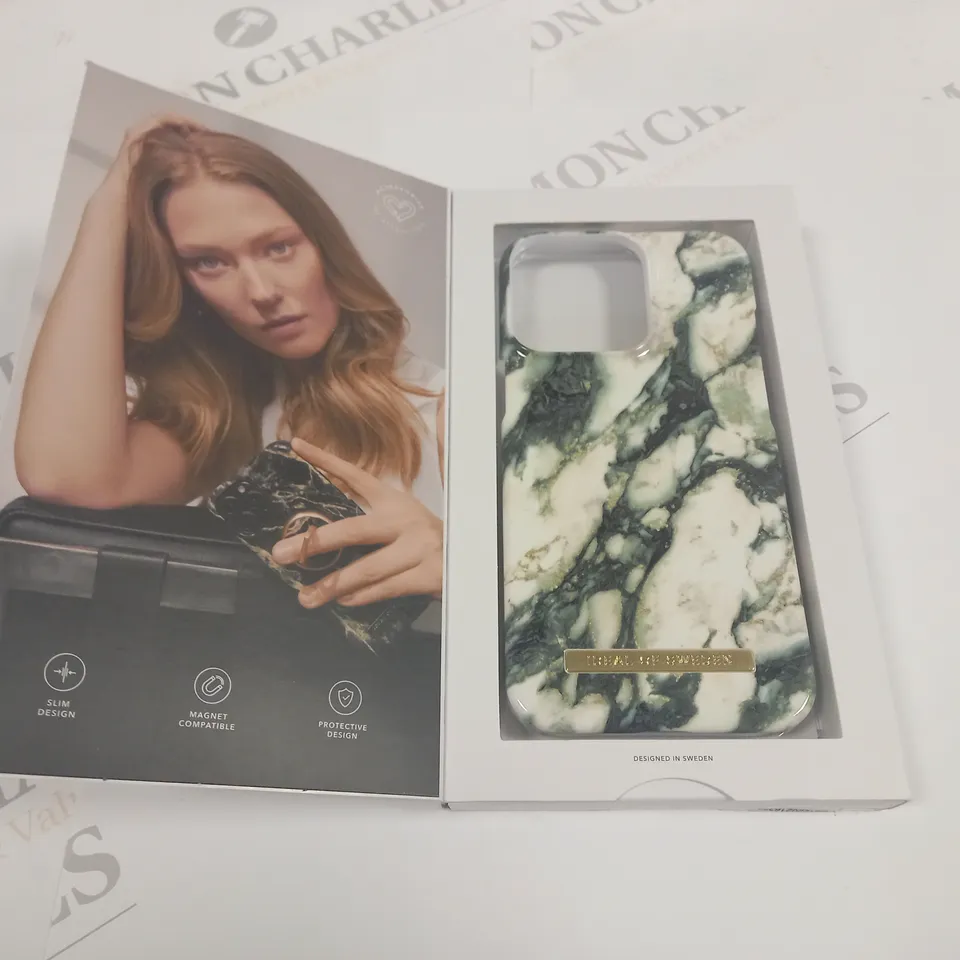 IDEAL OF SWEDEN CALCATTA EMERALD MARBLE CASE FOR IPHONE 13 PRO