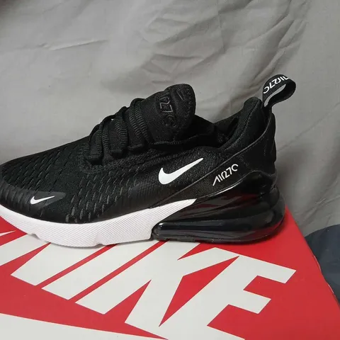 NIKE AIR MAX 270 SNEAKERS – UK 5 / EU 38 – BLACK/WHITE