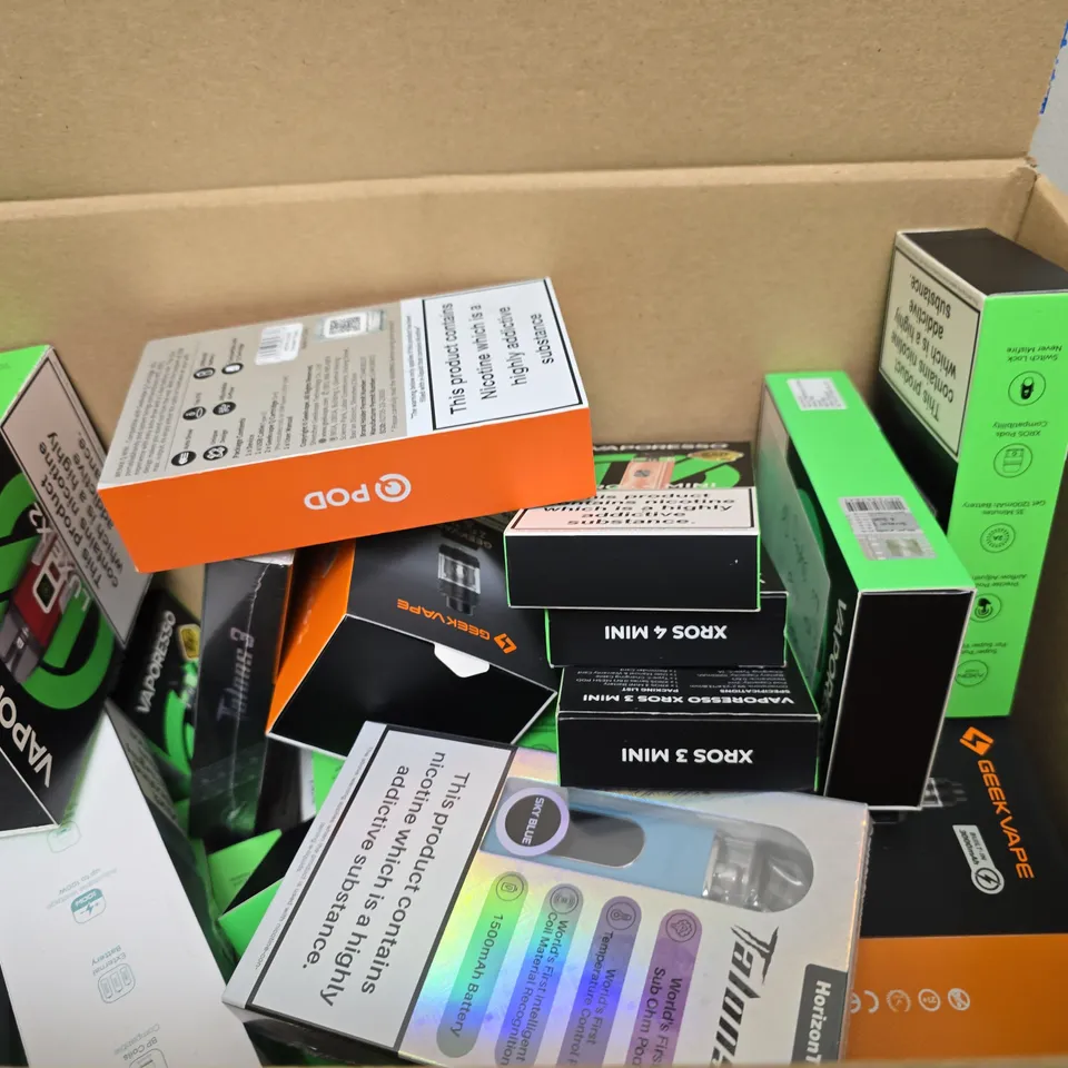 BOX OF APPROXIMATELY 15 ASSORTED E-CIGARETTES PRODUCTS TO INCLUDE - VAPORESSO , ASPIRE , HORIZON TECH TALONS 3 