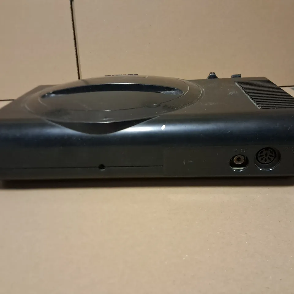 UNBOXED SEGA MEGA DRIVE 