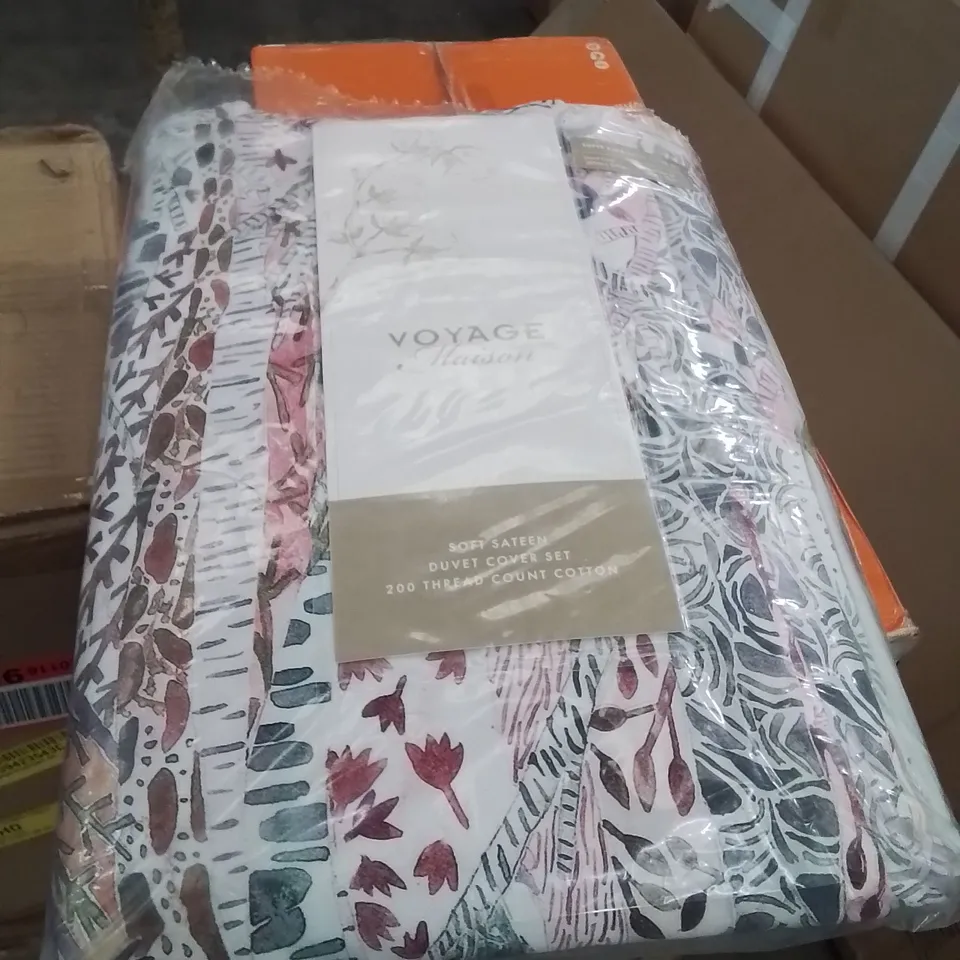 BAGGED SUPER KINGSIZE DUVET COVER SET 