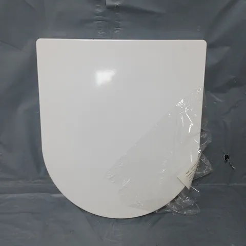 BOXED HOME SQUARE BACK TOILET SEAT