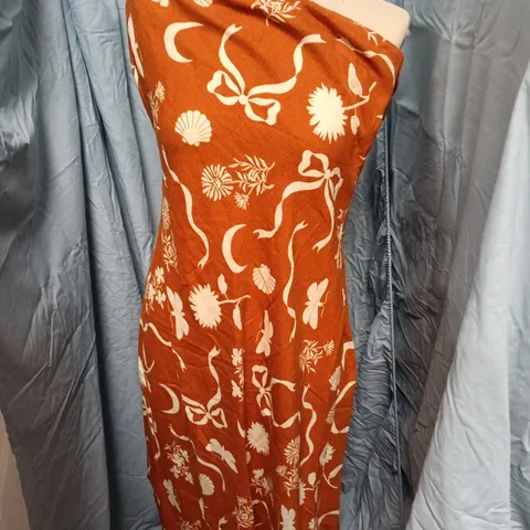 NOBODY'S CHILD PETITE RUST DRESS WITH WHITE FLORAL PRINT – UK 16 (EU 44, USA 12)