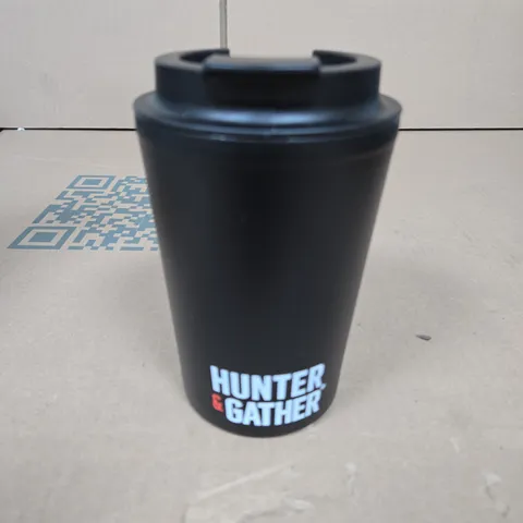 HUNTER GATHER TRAVEL MUG – BLACK, WITH LID