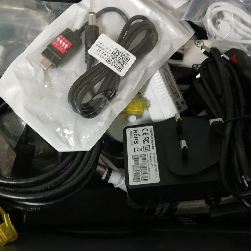 APPROXIMATELY 10 ASSORTED ITEMS TO INCLUDE - SKY HUB , SKY REMOTE ETC