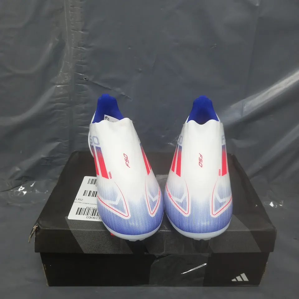 ADIDAS UNISEX F50 LEAGUE LACELESS FOOTBALL BOOTS FIRM GROUND SIZE 4  RRP £55