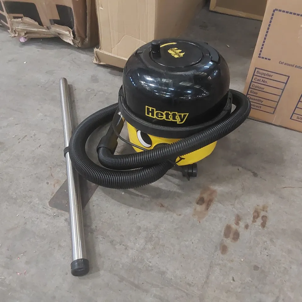 HETTY VACUUM CLEANER