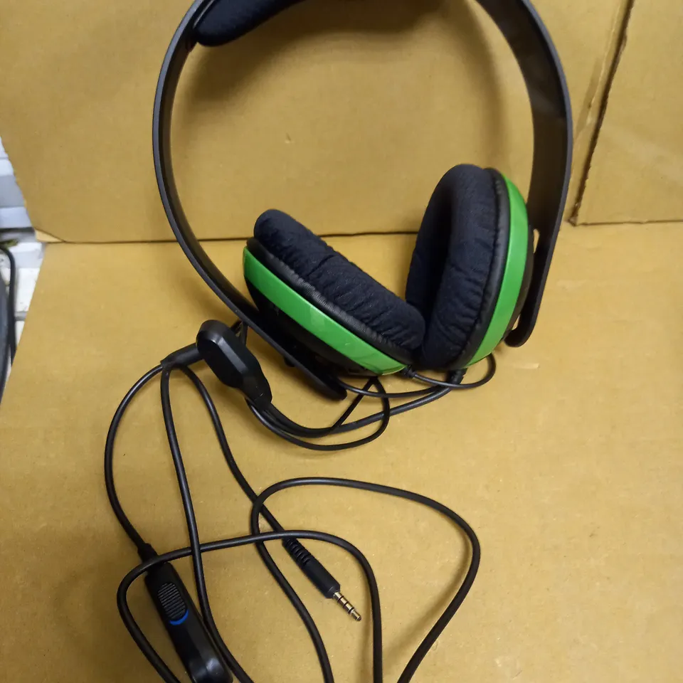 LOT OF X 6 BOXED GAMEWARE STEREO HEADSETS FOR XBOX SERIES X & XBOX ONE