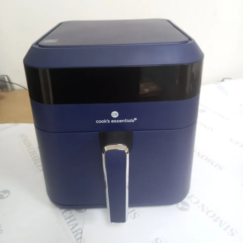 BOXED COOK'S ESSENTIALS 5.8L AIR FRYER IN NAVY