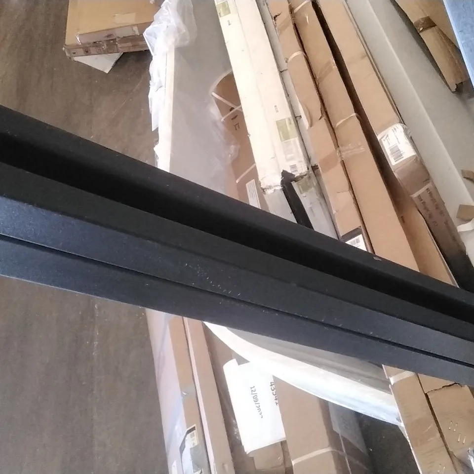 NEVA STEEL POST BLACK 