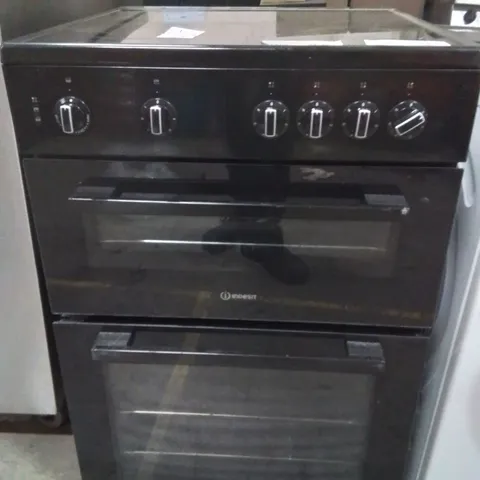 INDESIT 60CM FREESTANDING ELECTRIC TWIN CAVITY COOKER -BLACK- A RATED - IT60V9KMB/UK