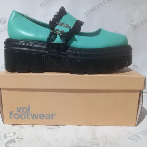 BRAND NEW BOXED PAIR OF KOI VEGAN LEATHER ROCOCO CORSAGE SHOES IN MINT GREEN UK SIZE 8