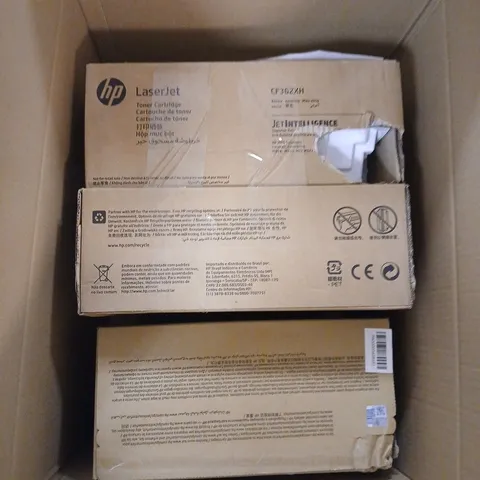 LARGE BOX OF APPROX 5 ASSORTED ITEMS TO INCLUDE CAMERA ACCESSORIES , TONER CARTRIDGES