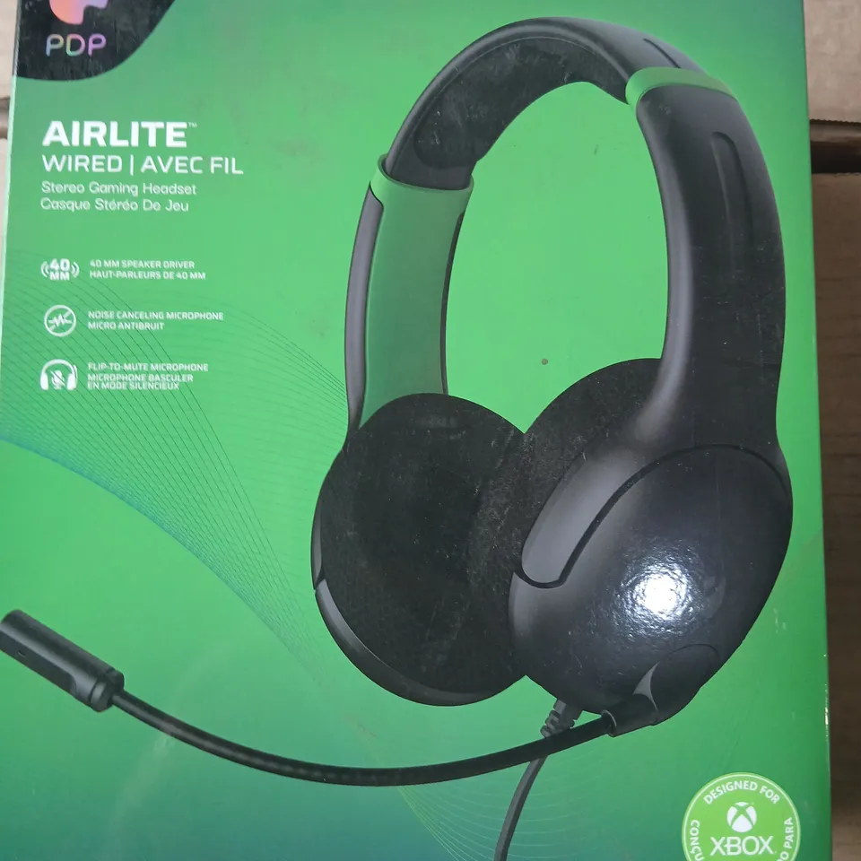 PDP AIRLITE WIRED GAMING HEADSET – DESIGNED FOR XBOX (BOXED)