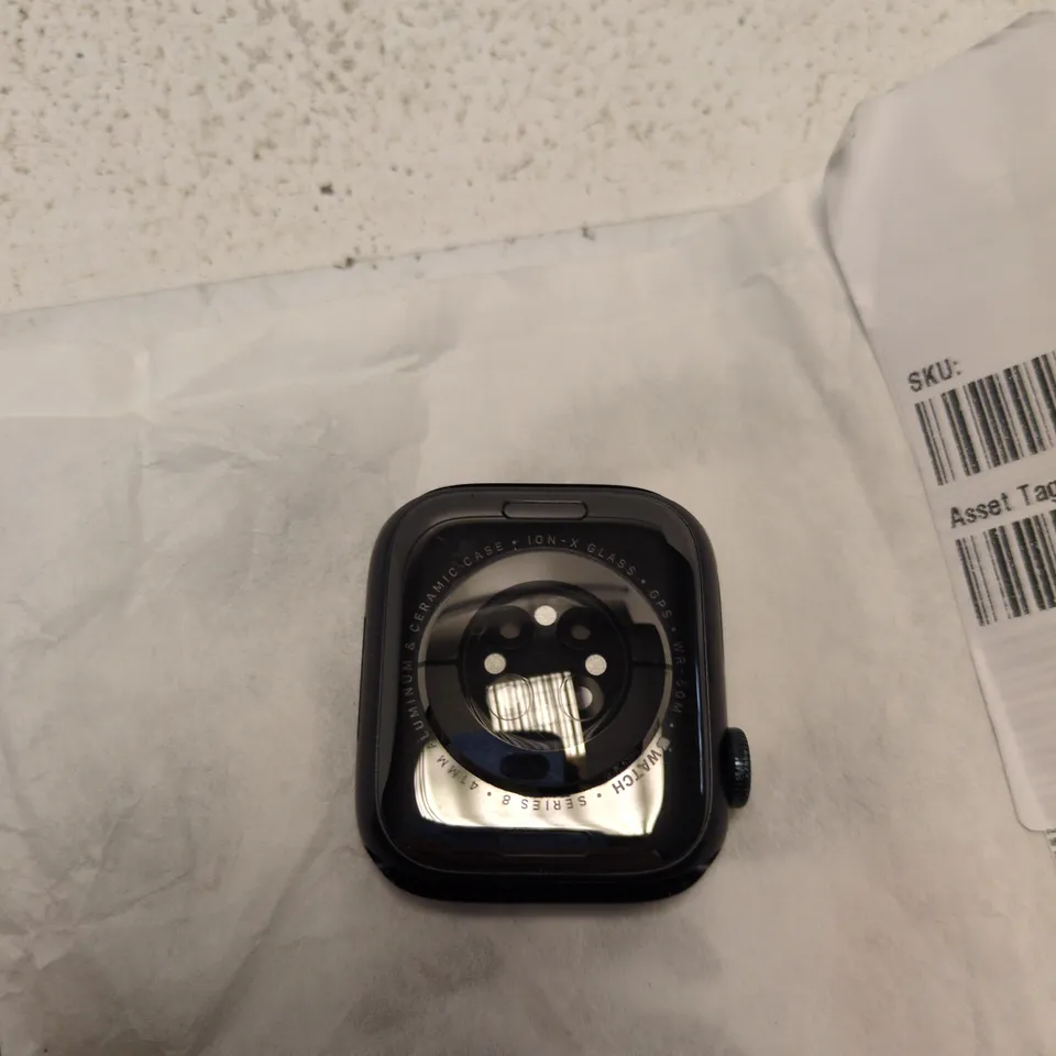APPLE WATCH SERIES 8 41MM MIDNIGHT ALUMINUM – NO STRAP