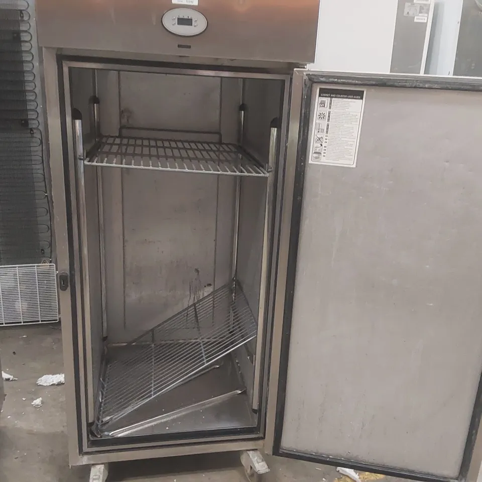 FOSTER COMMERCIAL UPRIGHT REFRIGERATOR