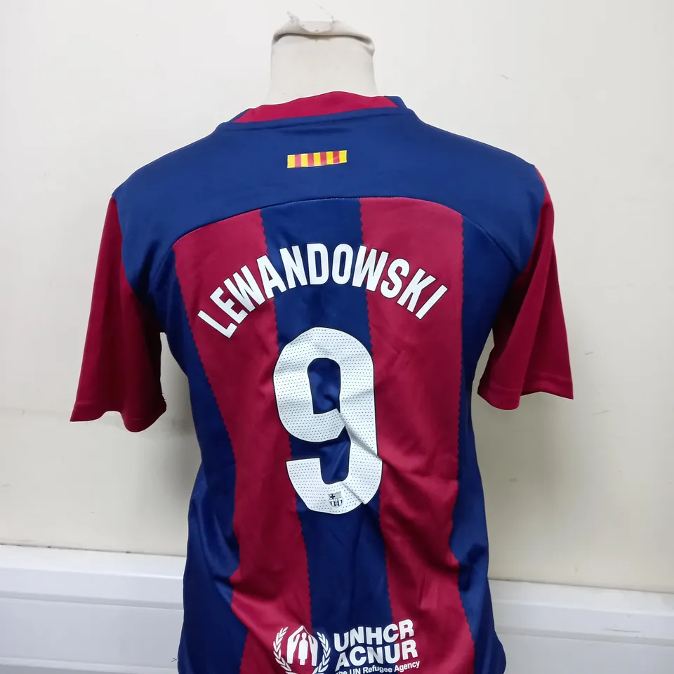 FC BARCELONA HOME KIT WITH LEWANDOWSKI 9 SIZE 26